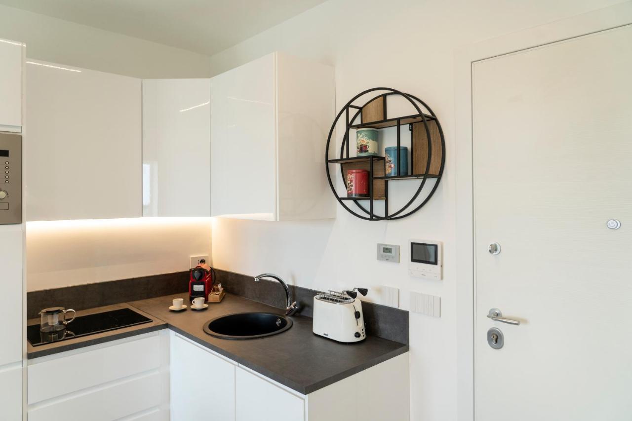 Gentile 46 Blu Luxury Flat Lejlighed Bari Eksteriør billede