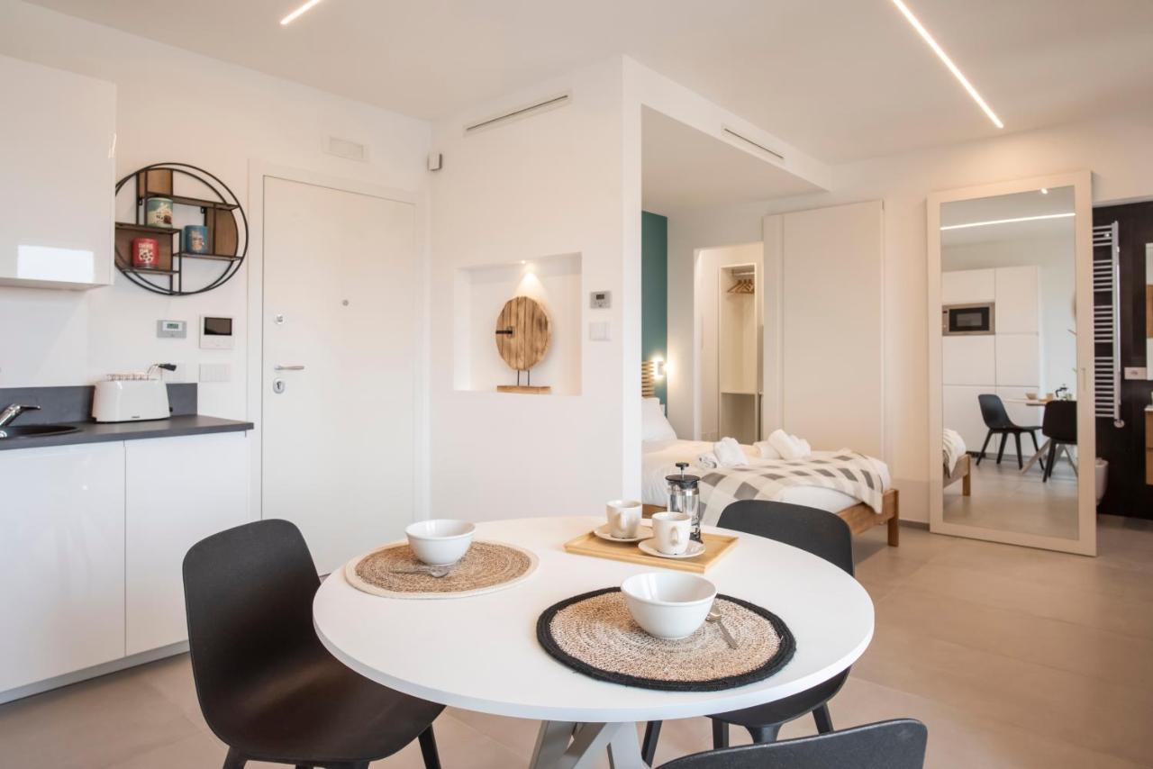 Gentile 46 Blu Luxury Flat Lejlighed Bari Eksteriør billede