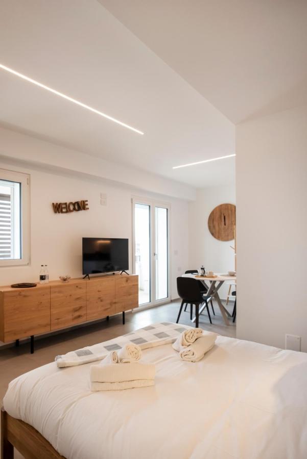Gentile 46 Blu Luxury Flat Lejlighed Bari Eksteriør billede