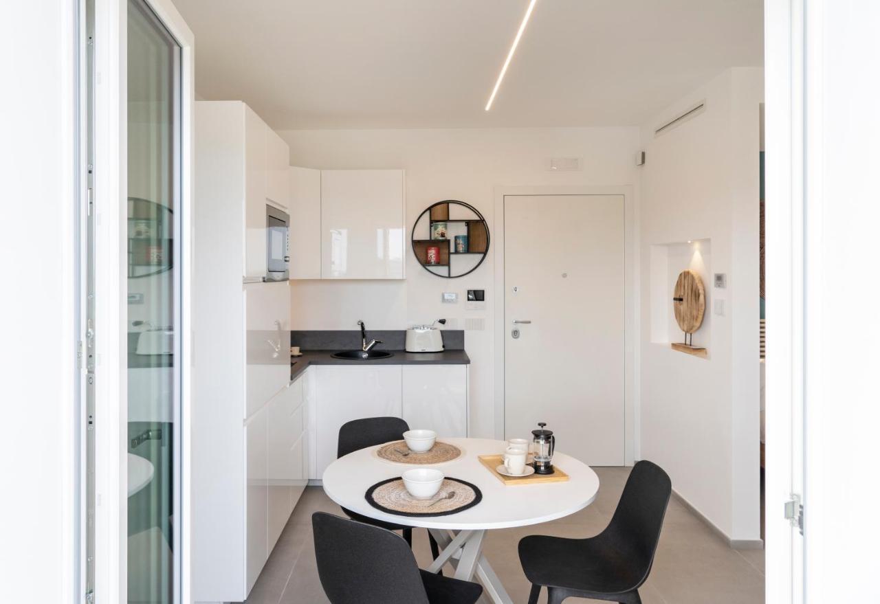 Gentile 46 Blu Luxury Flat Lejlighed Bari Eksteriør billede