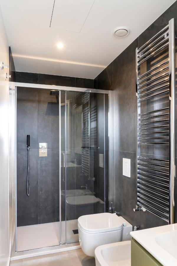 Gentile 46 Blu Luxury Flat Lejlighed Bari Eksteriør billede